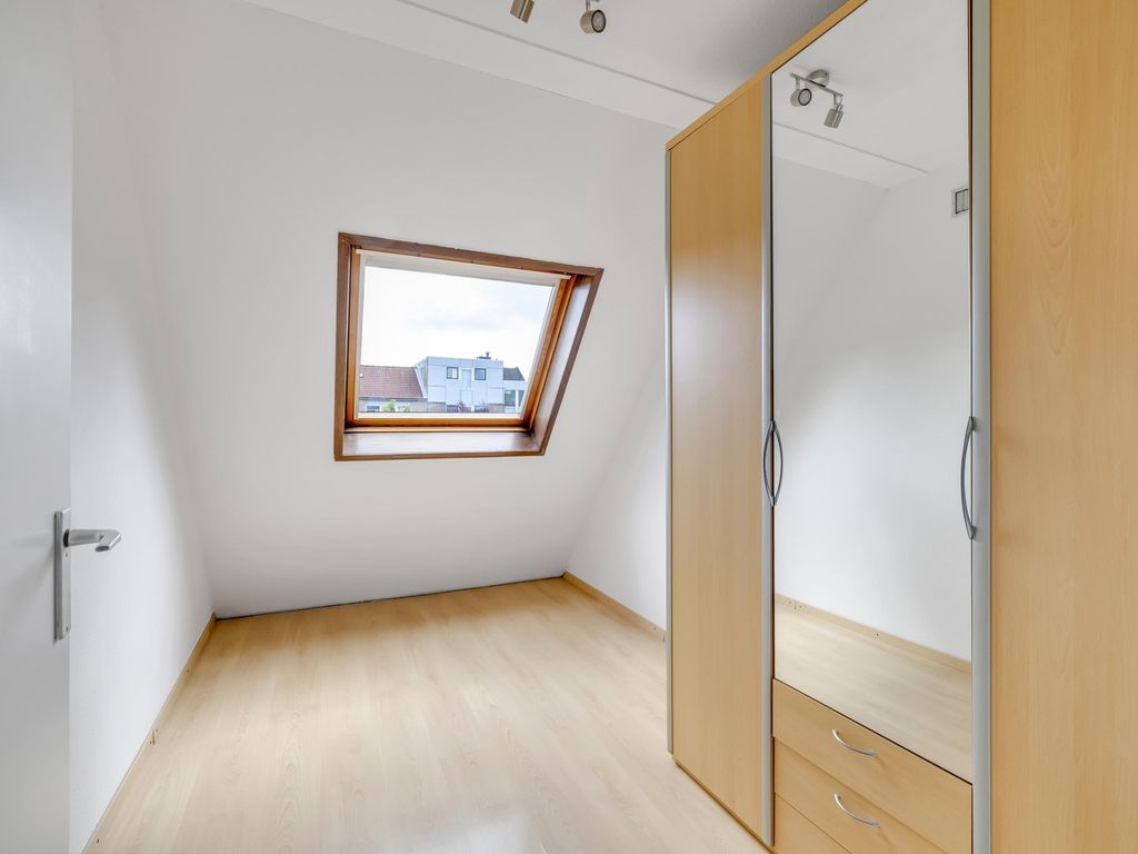 Lamoen 19, Brielle