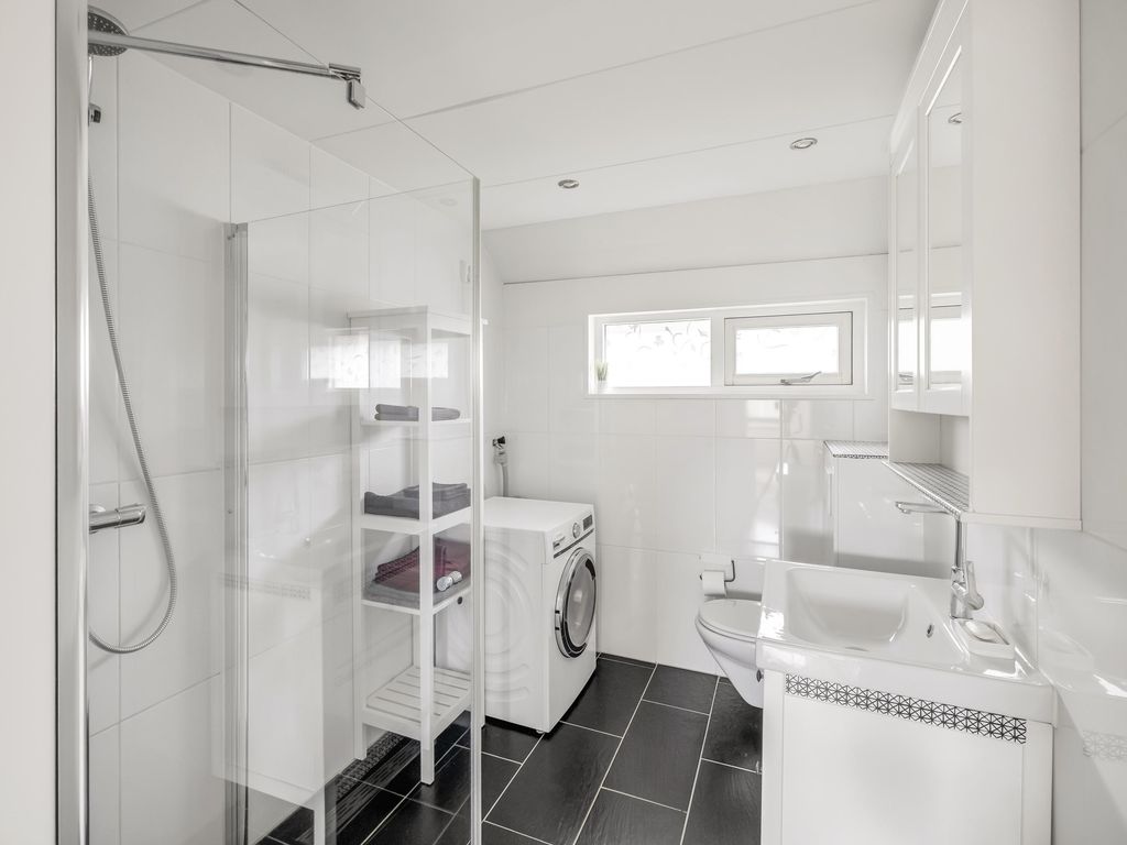 Lamoen 19, Brielle