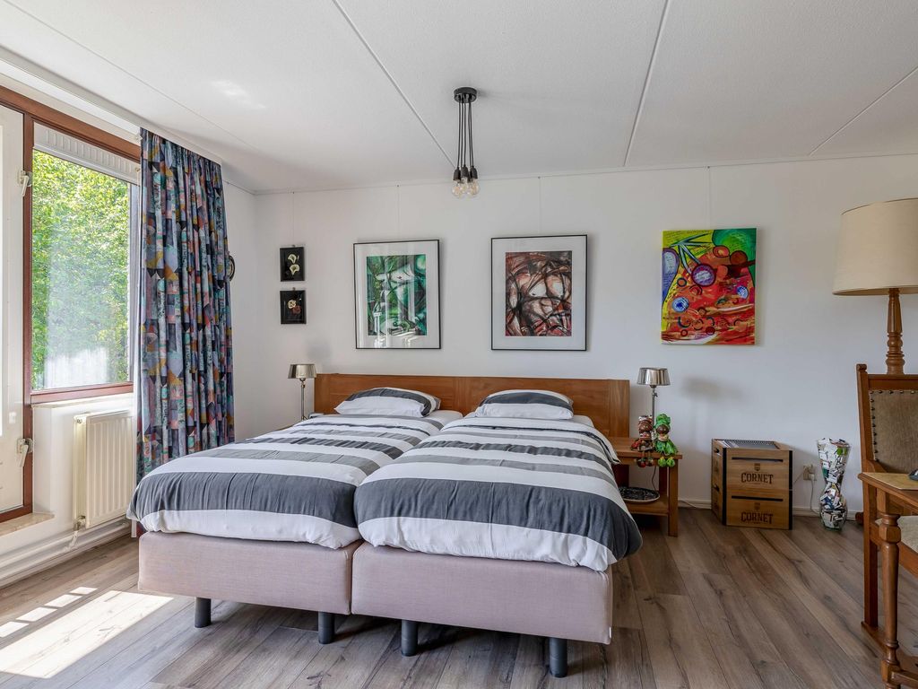 Krammer 47, BRIELLE