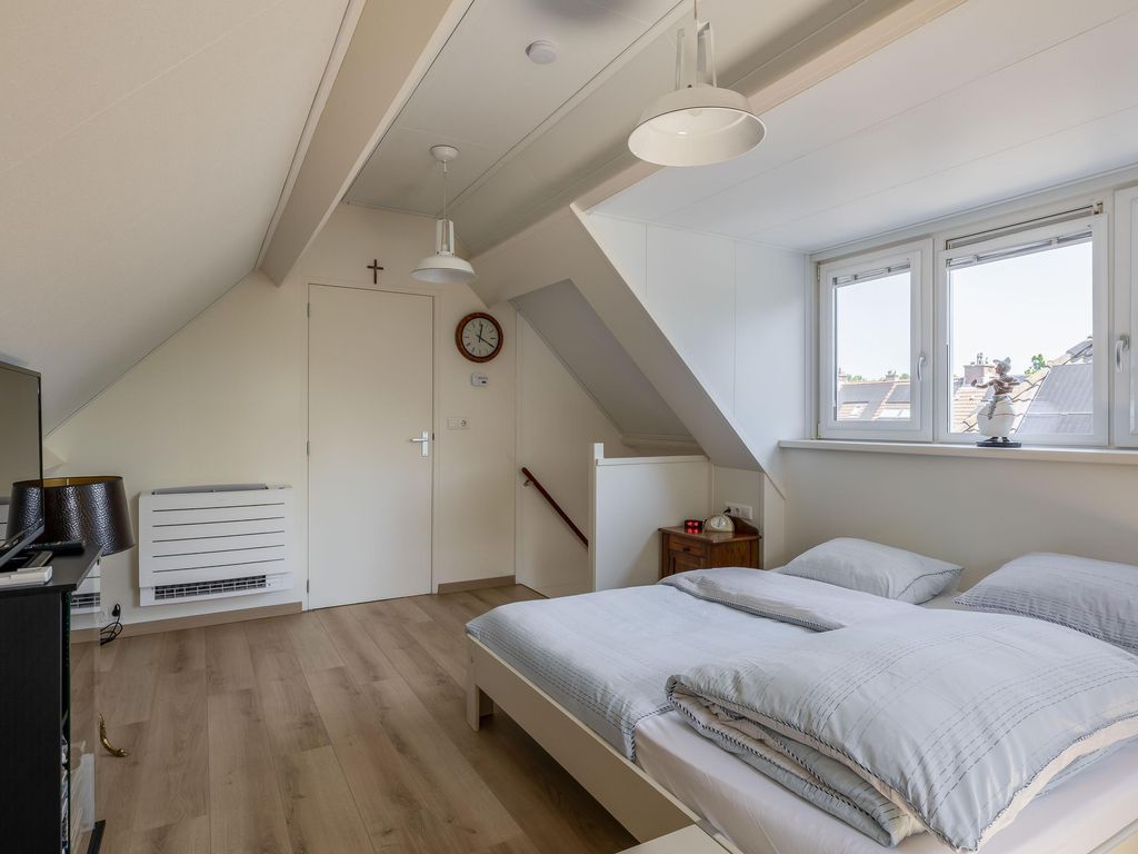 Krammer 47, BRIELLE