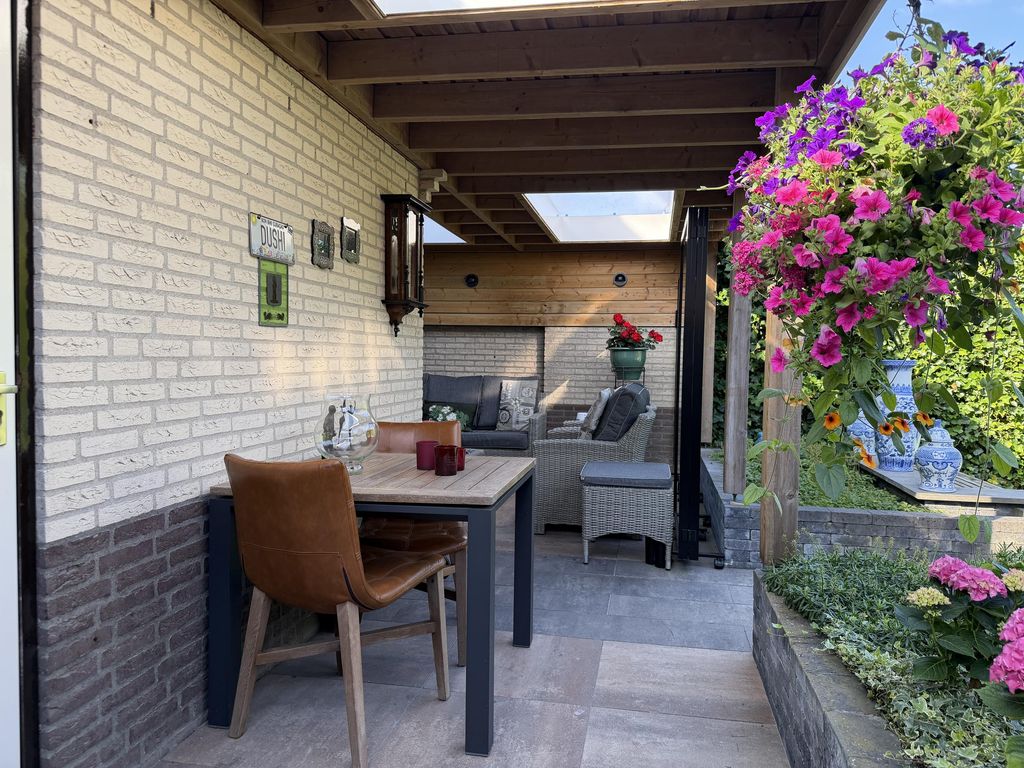 Krammer 47, BRIELLE