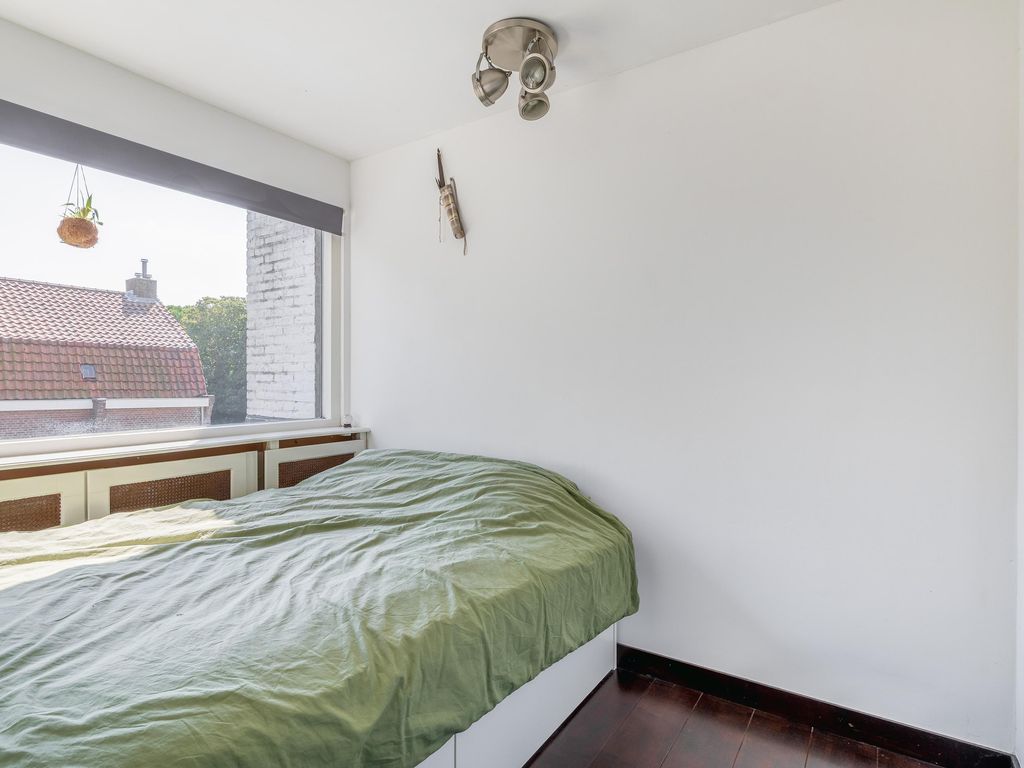 Henry Fordstraat 30, ZWARTEWAAL