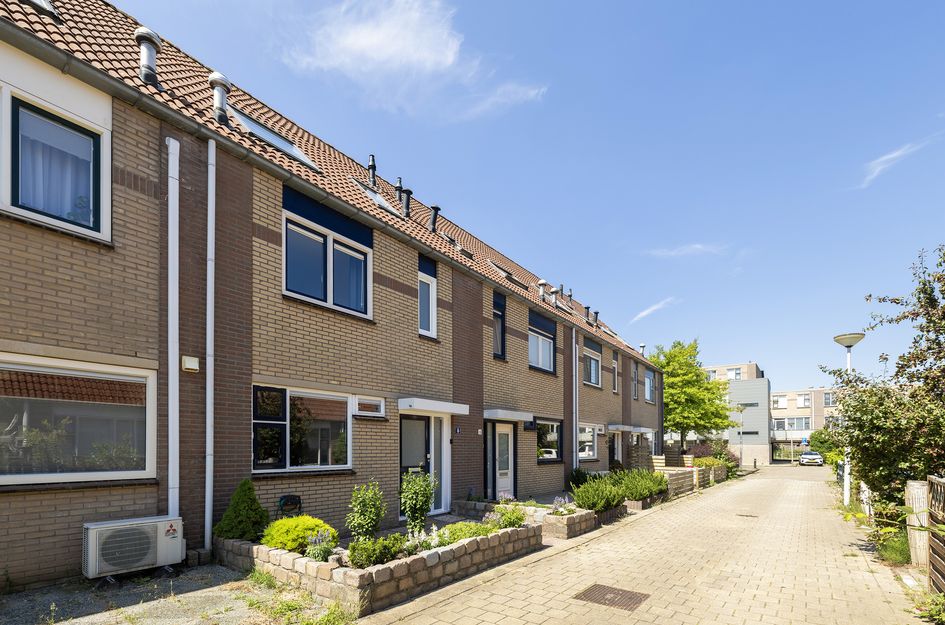 Toernooiveld 8