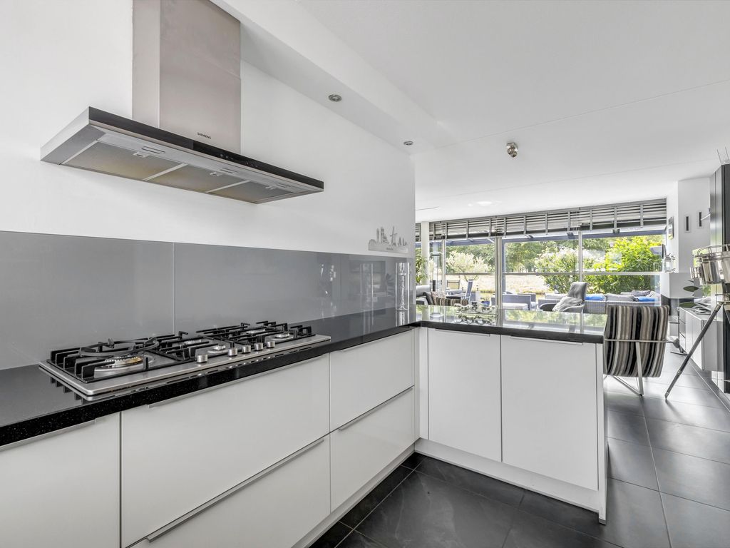 Rochus Meeuwiszweg 132, Brielle