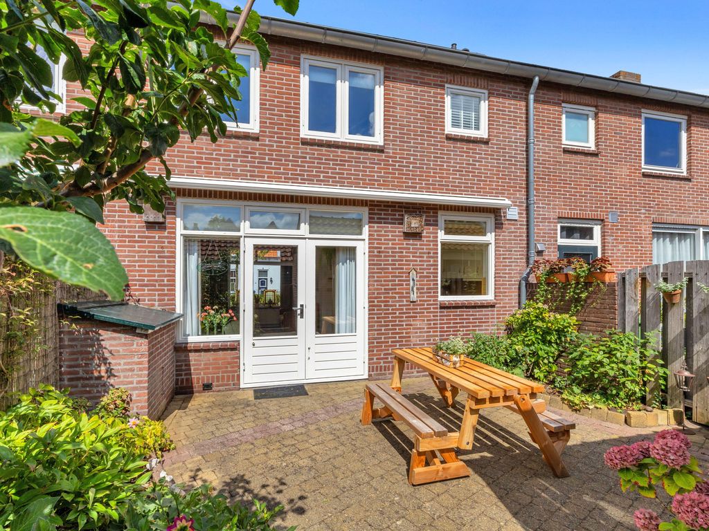 Witte de Withstraat 9, Brielle