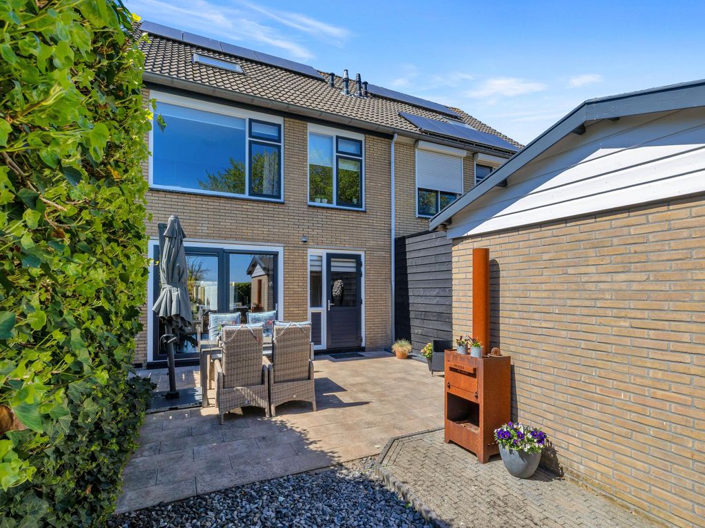 Vinkenhof 29, Rockanje