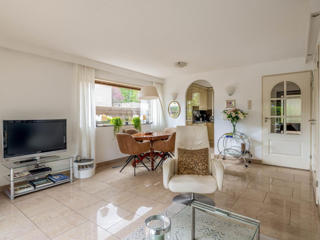 Dissel 29, Brielle
