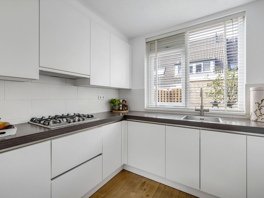 Lamoen 3, Brielle