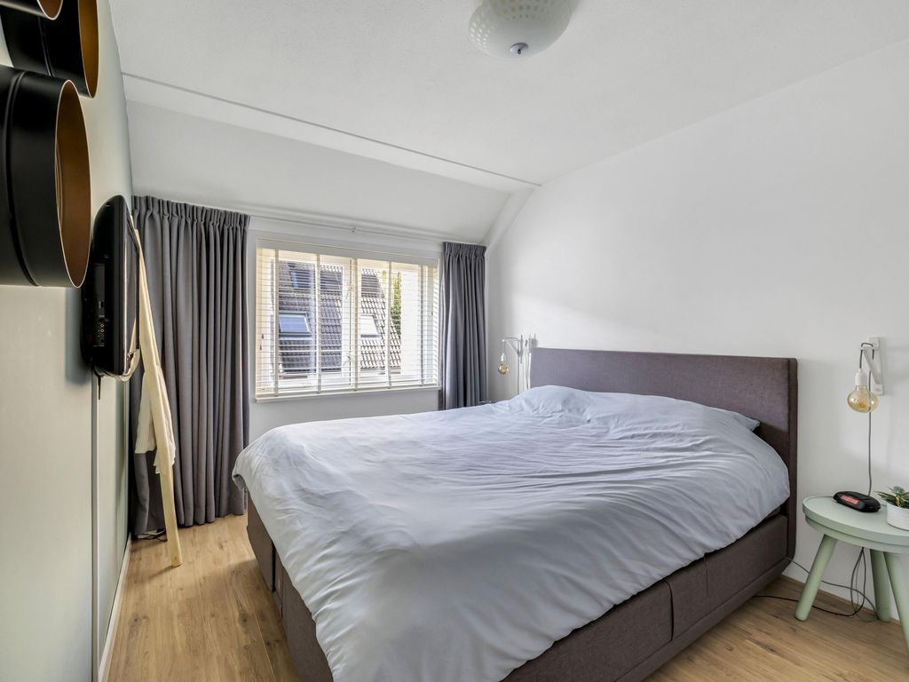 Lamoen 3, Brielle