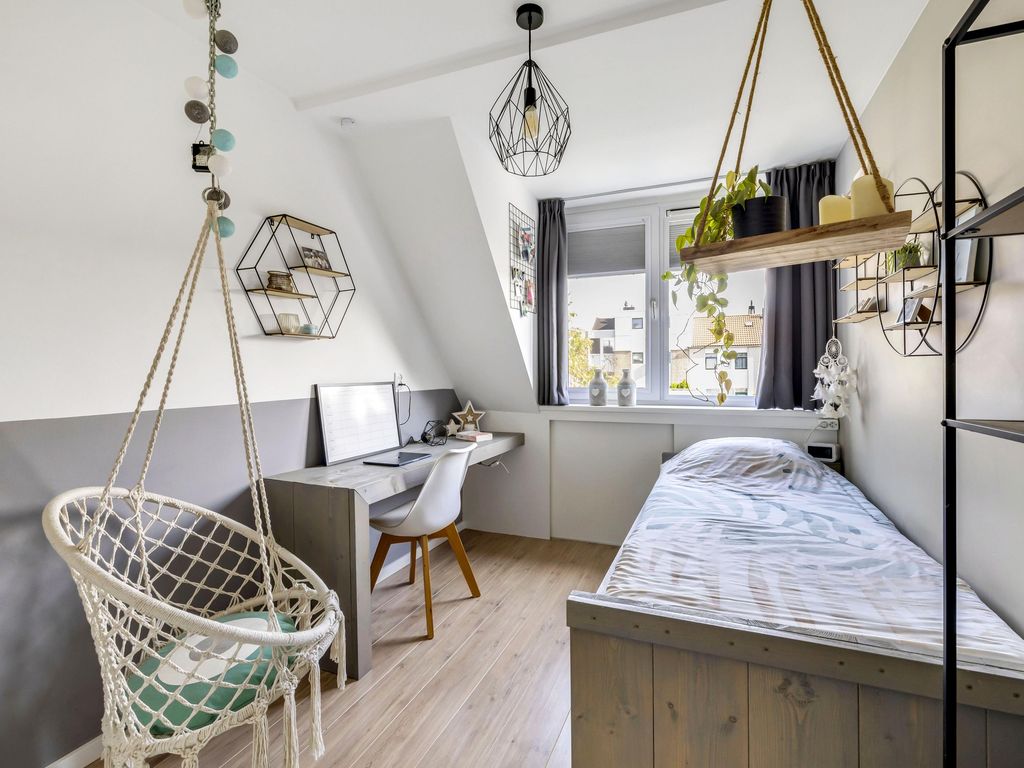 Lamoen 3, Brielle