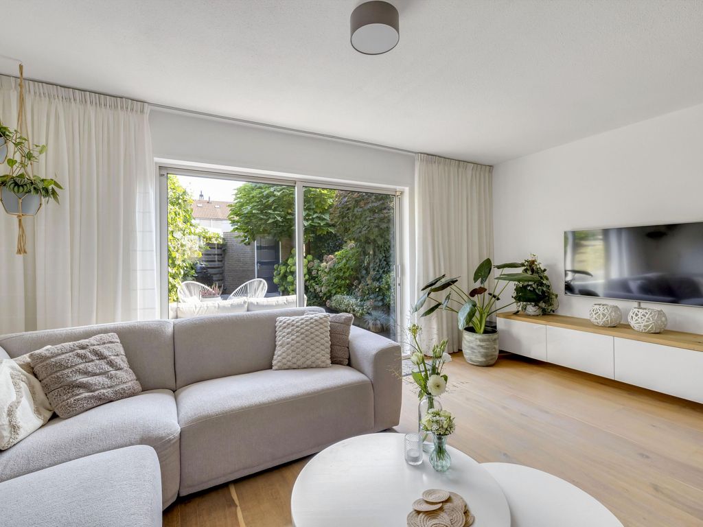 Lamoen 3, Brielle