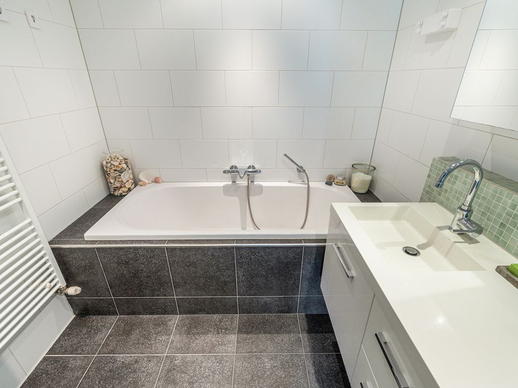 Witte de Withstraat 61, Brielle