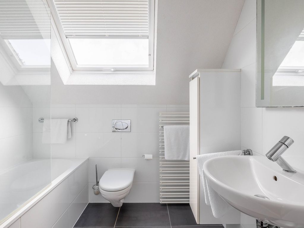 Griend 28, Brielle