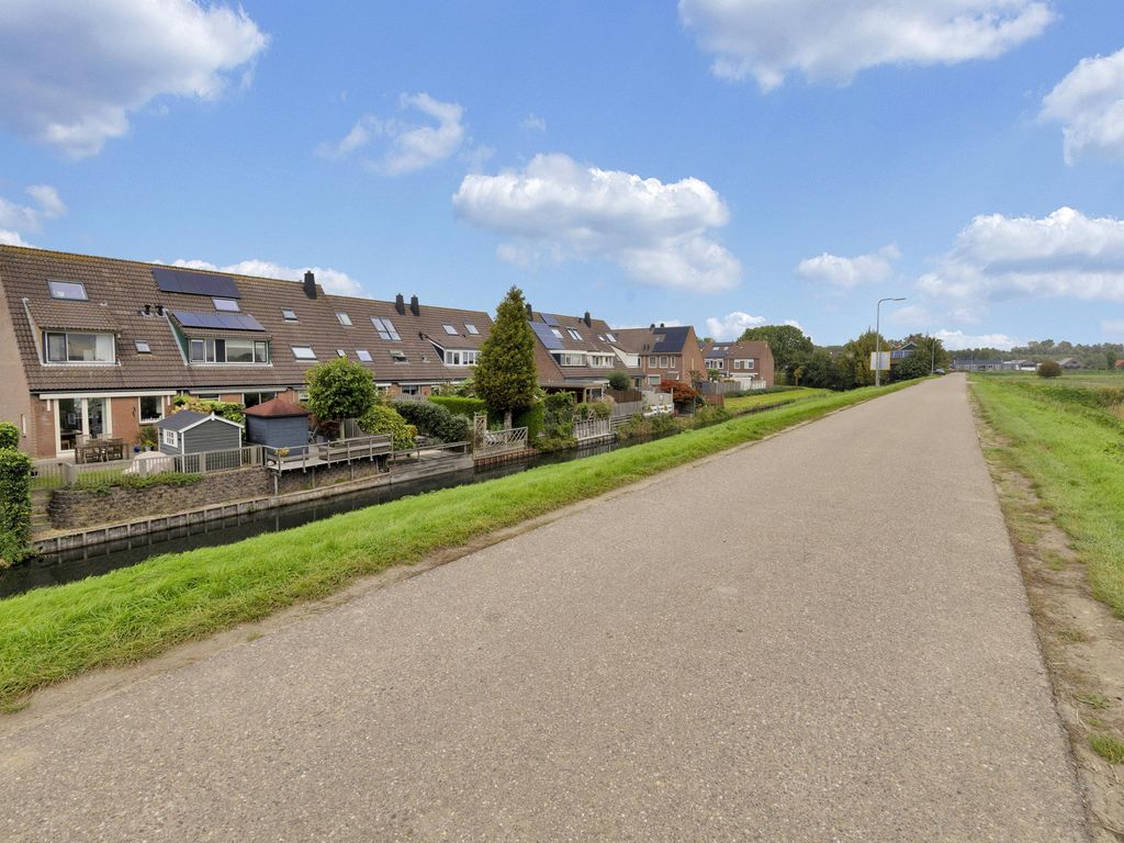 Weth P Woltersstraat 36, Zuidland