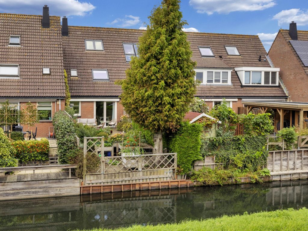 Weth P Woltersstraat 36, Zuidland