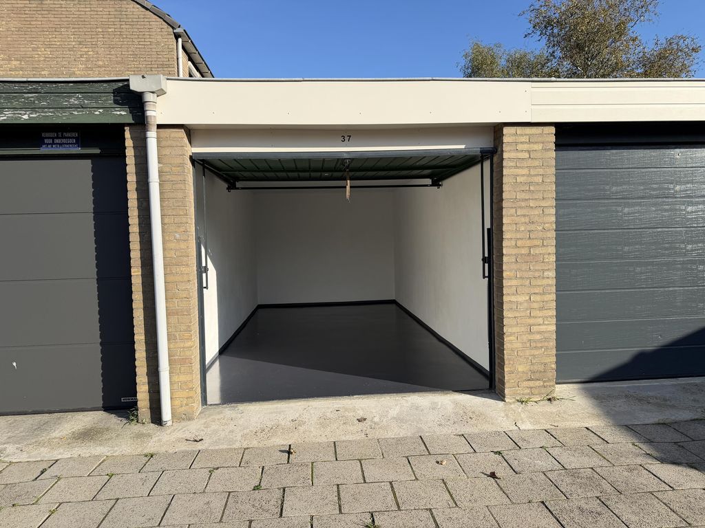 Wilhelminalaan 37 , Zwartewaal