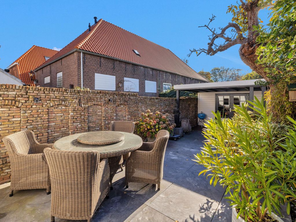 Geuzenstraat 6, Brielle