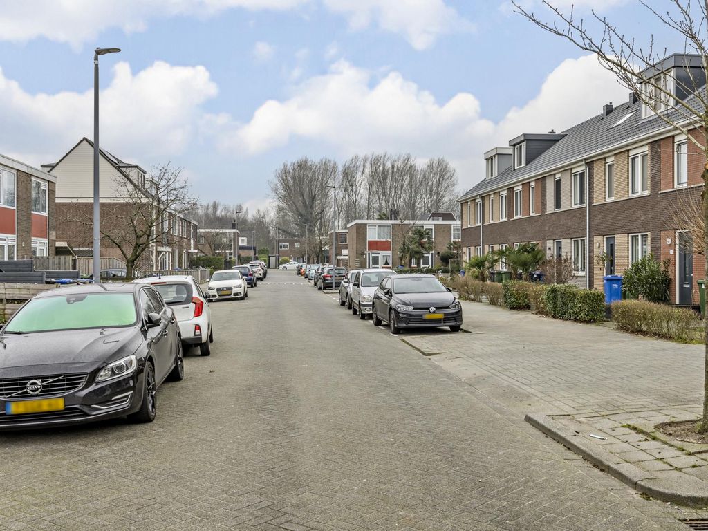 Sagiusstraat 40, PERNIS ROTTERDAM