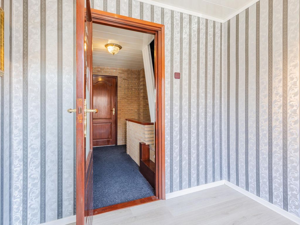Willems Fopsstraat 1, HELLEVOETSLUIS