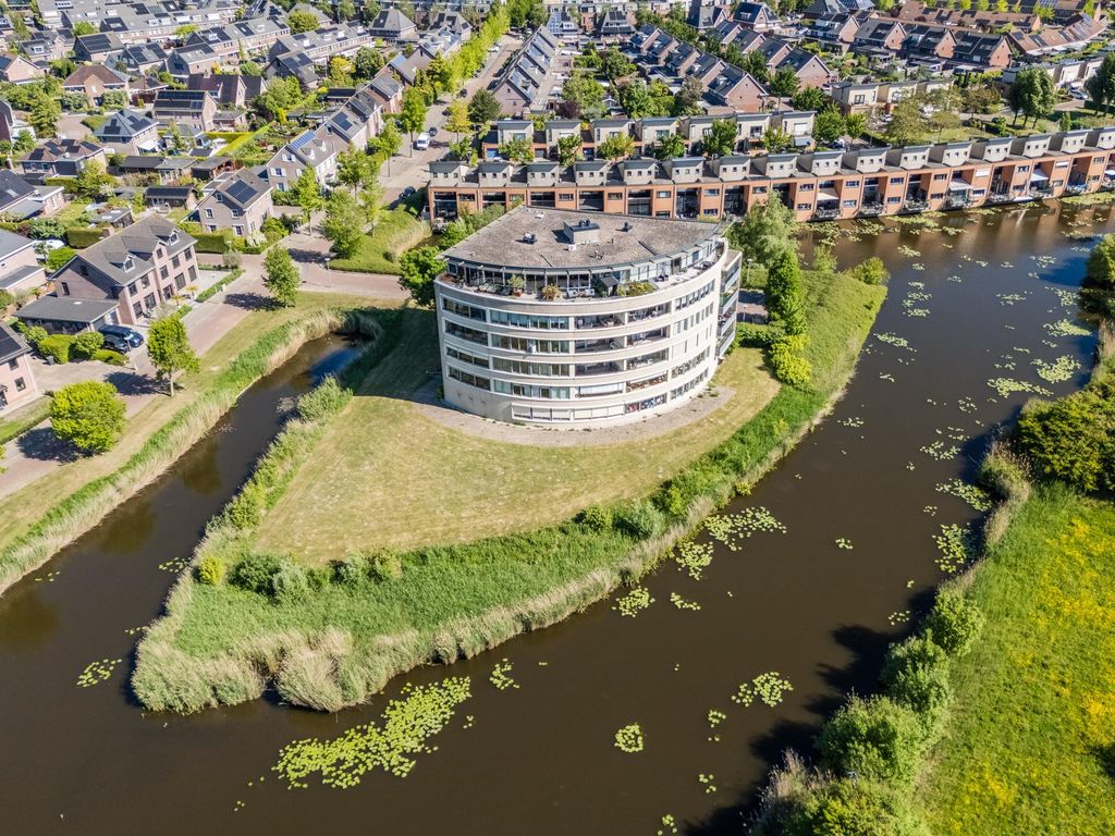 Volantestraat 43, HELLEVOETSLUIS