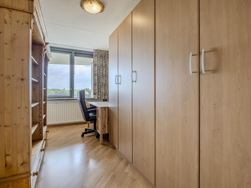 Volantestraat 43, HELLEVOETSLUIS