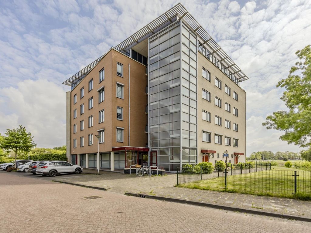 Volantestraat 43, HELLEVOETSLUIS