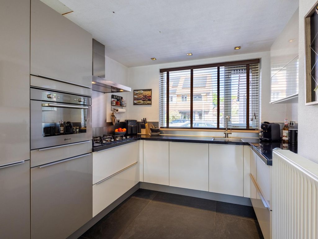 Koperslager 34, HELLEVOETSLUIS