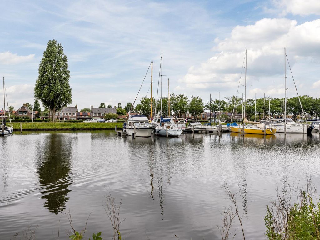 Vierasser 100, HELLEVOETSLUIS