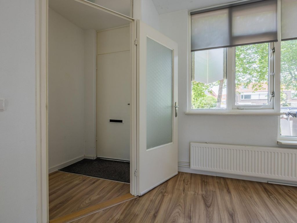 Ebstroom 140, HELLEVOETSLUIS