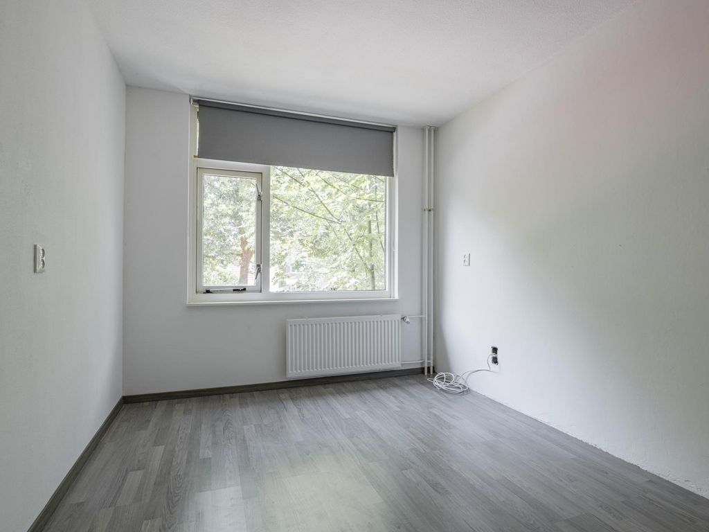 Ebstroom 140, HELLEVOETSLUIS