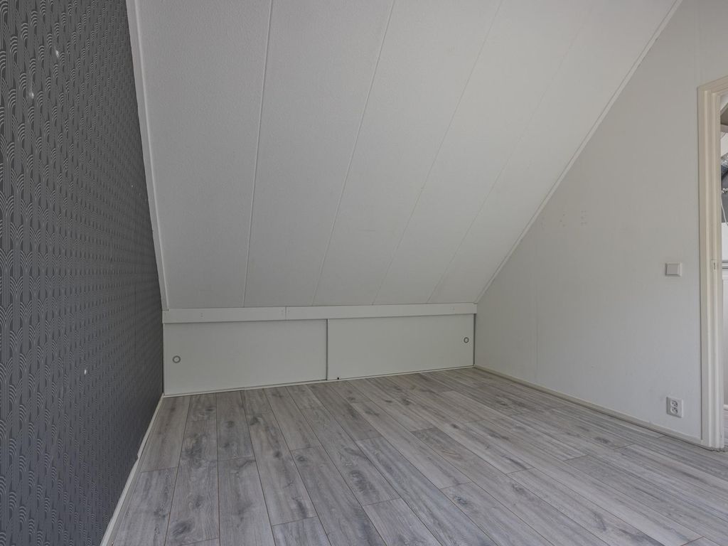 Ebstroom 140, HELLEVOETSLUIS