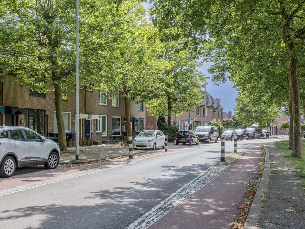 Ebstroom 140, HELLEVOETSLUIS
