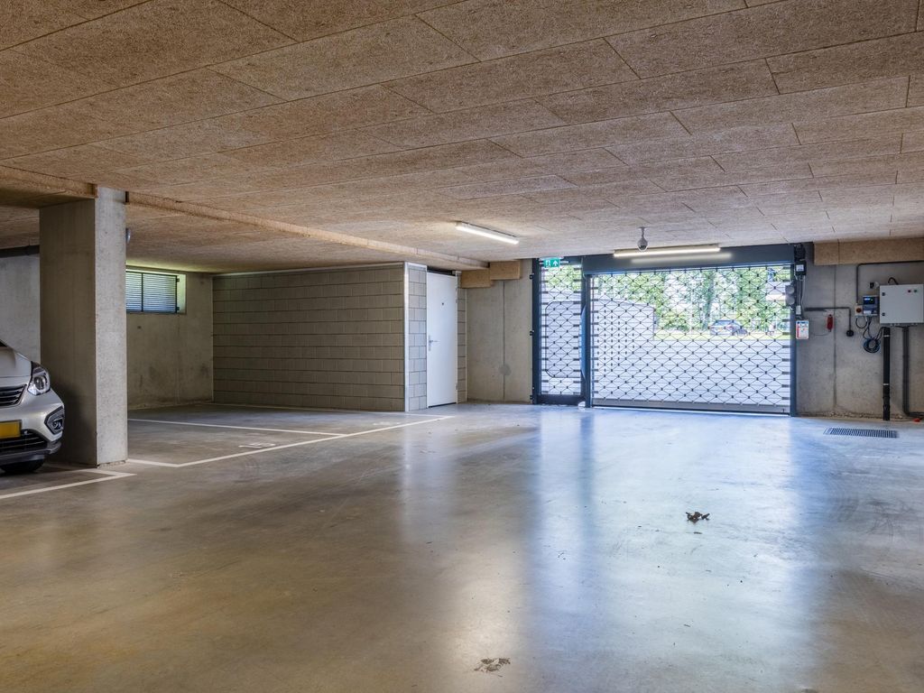 Spoorbaan 97, HELLEVOETSLUIS