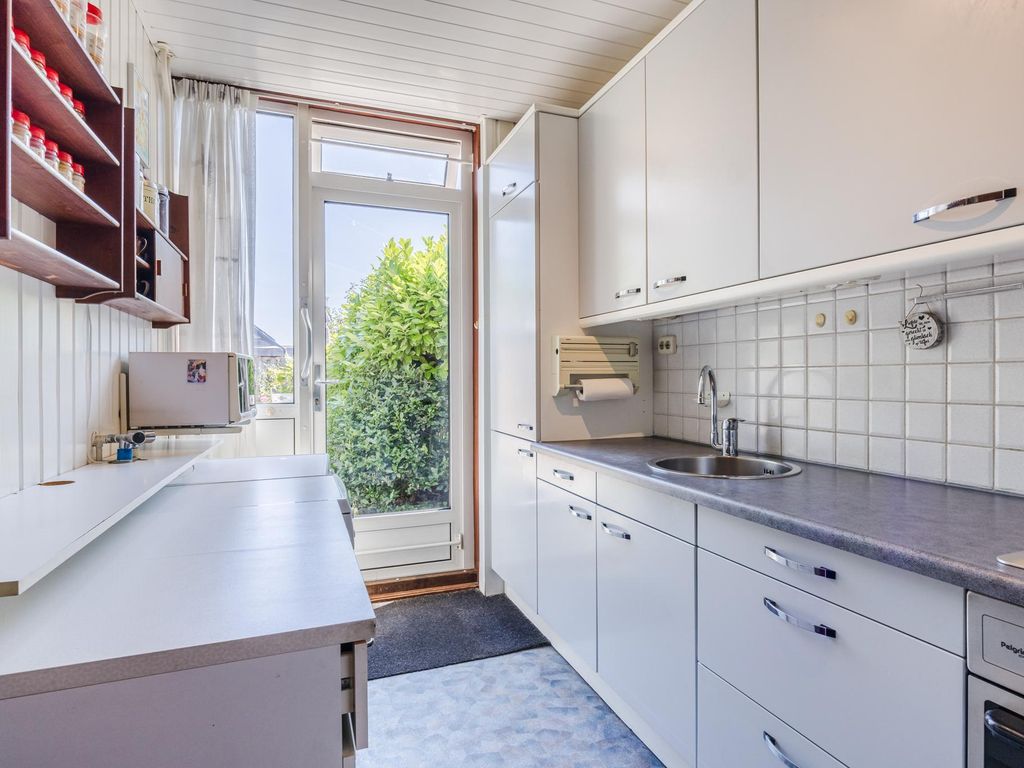 Wolterbeekstraat 2, HELLEVOETSLUIS