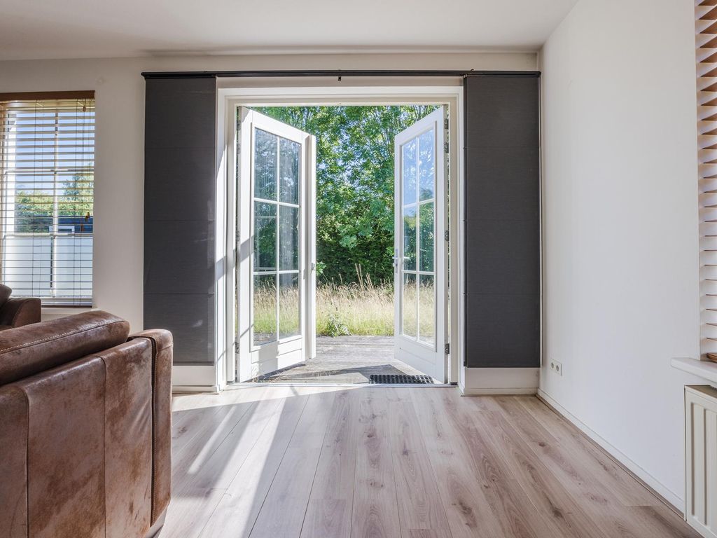 Duinweg 2d, HELLEVOETSLUIS