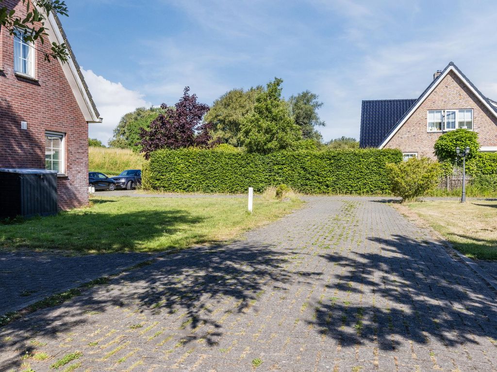 Duinweg 2d, HELLEVOETSLUIS