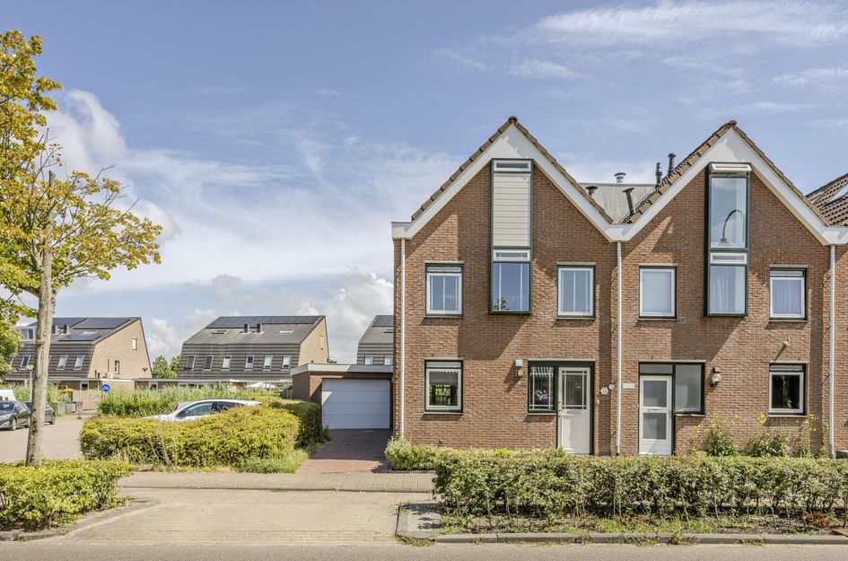Rijksstraatweg 208b