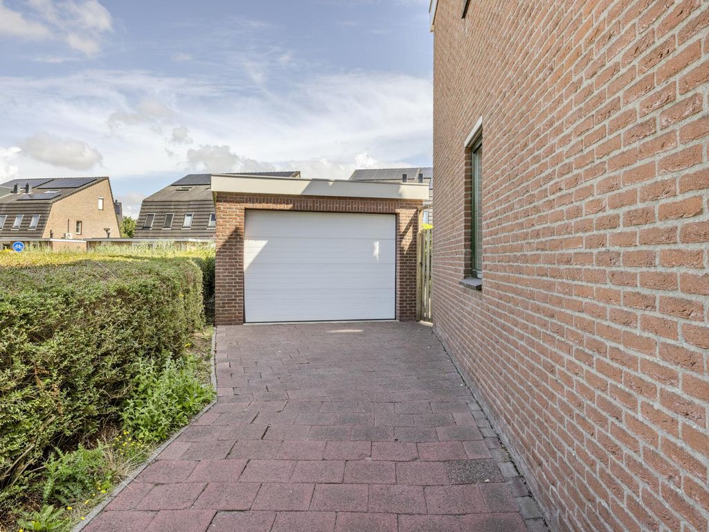 Rijksstraatweg 208b, HELLEVOETSLUIS