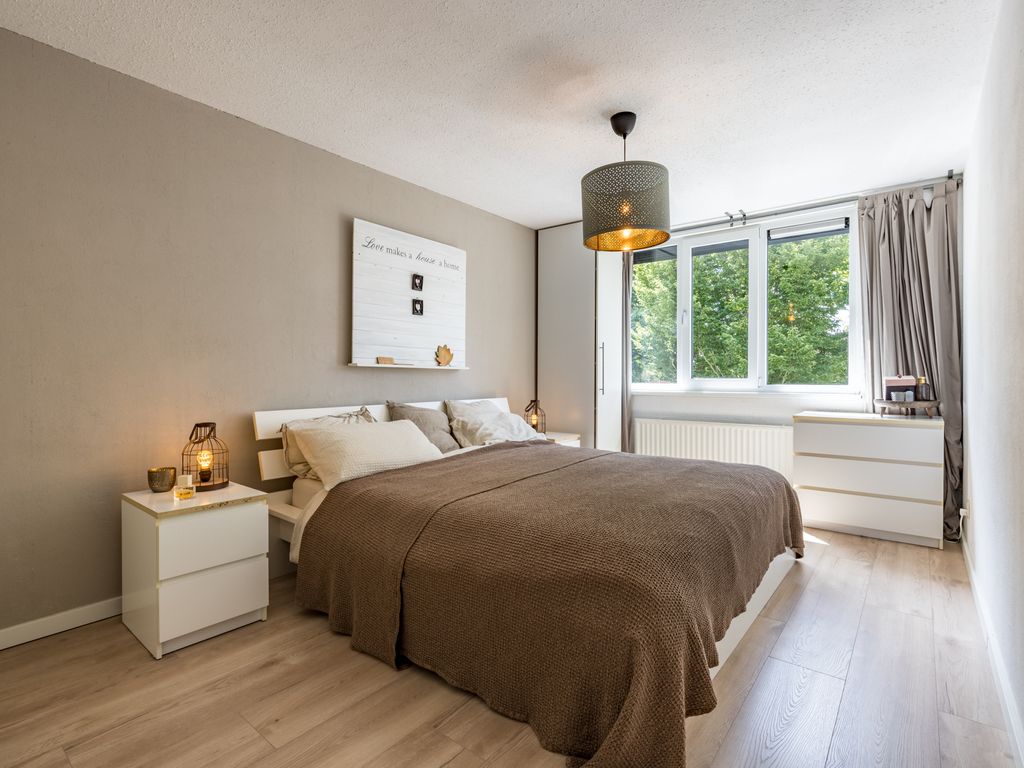 Acacia 8, HELLEVOETSLUIS