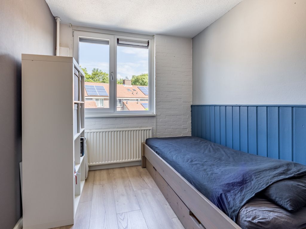 Acacia 8, HELLEVOETSLUIS