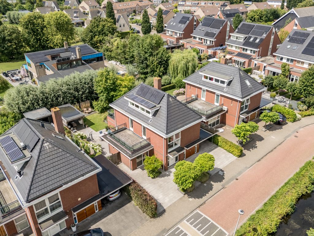 Westhilstraat 11, HELLEVOETSLUIS