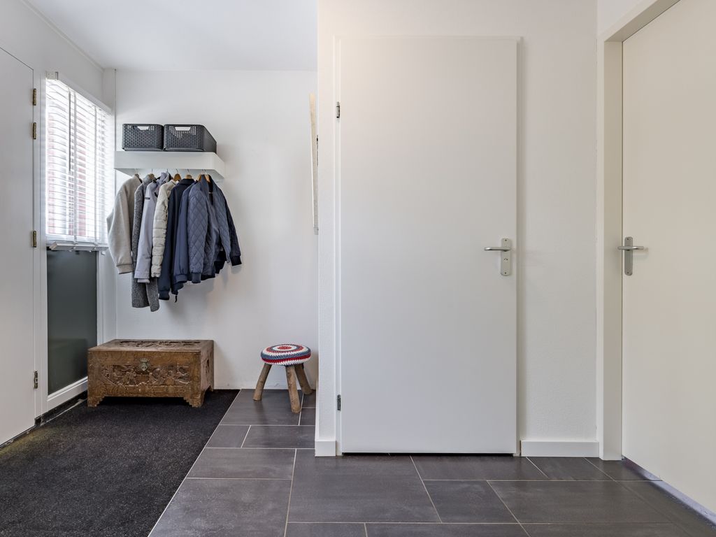 Westhilstraat 11, HELLEVOETSLUIS