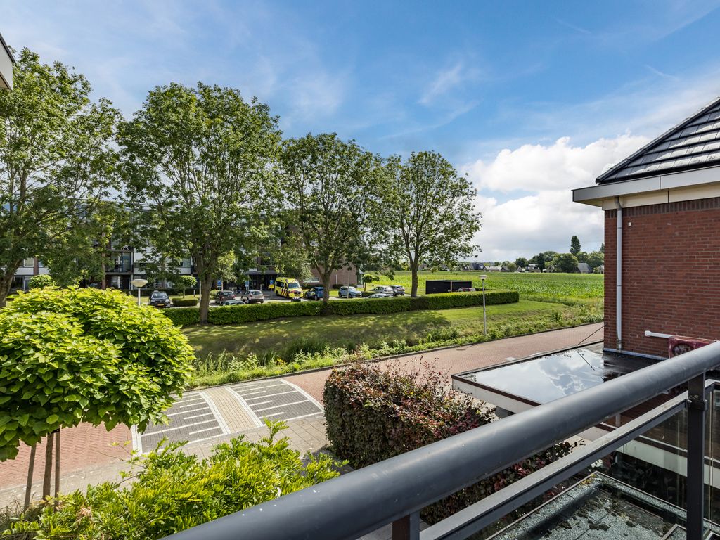 Westhilstraat 11, HELLEVOETSLUIS