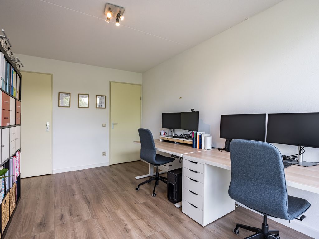 Westhilstraat 11, HELLEVOETSLUIS