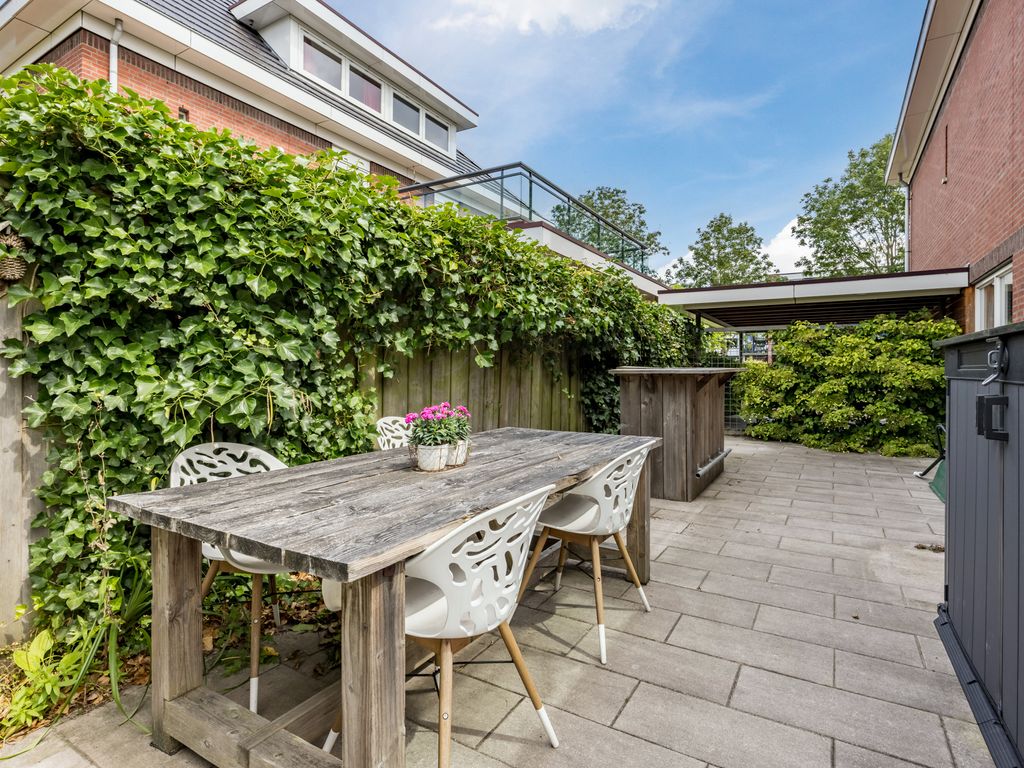 Westhilstraat 11, HELLEVOETSLUIS