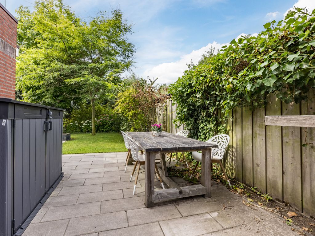 Westhilstraat 11, HELLEVOETSLUIS