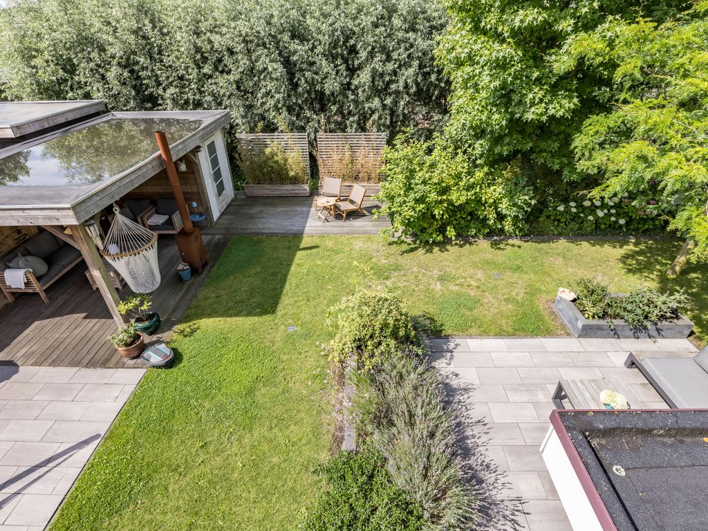 Westhilstraat 11, HELLEVOETSLUIS