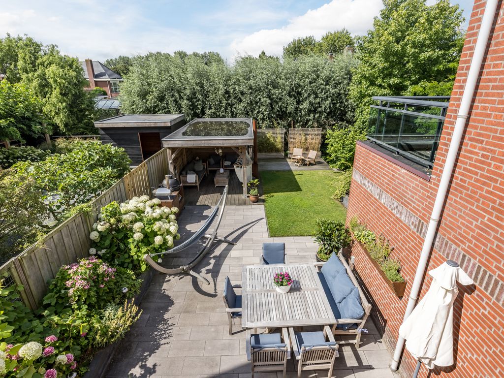 Westhilstraat 11, HELLEVOETSLUIS
