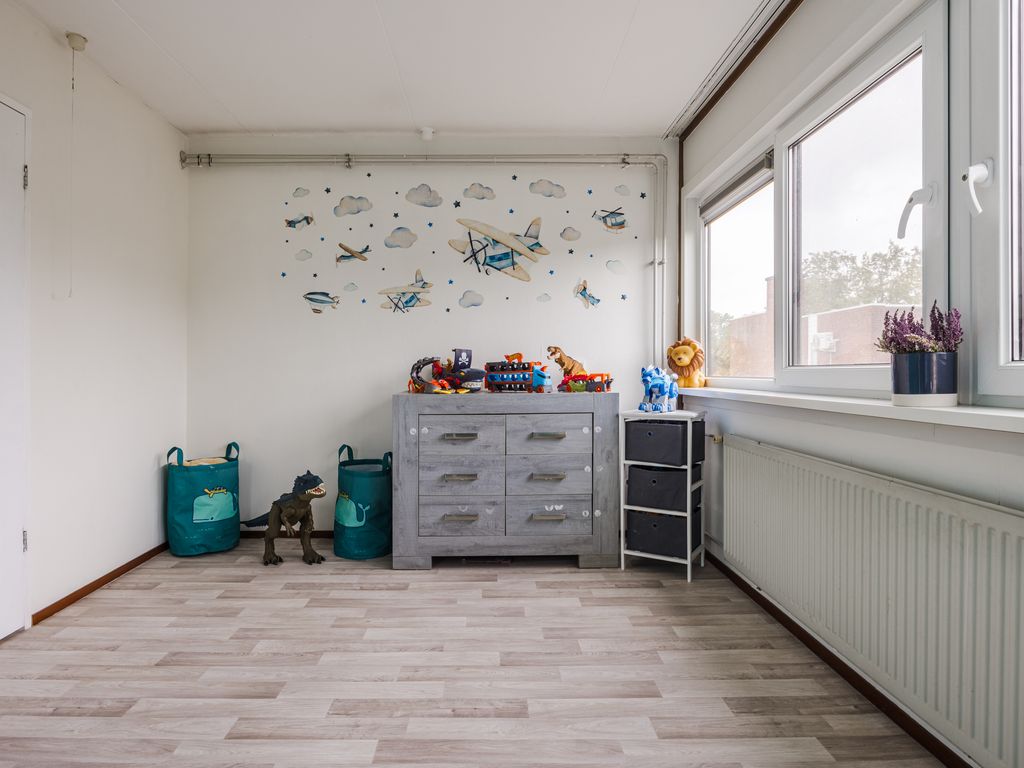 Kastanjelaan 11, HELLEVOETSLUIS