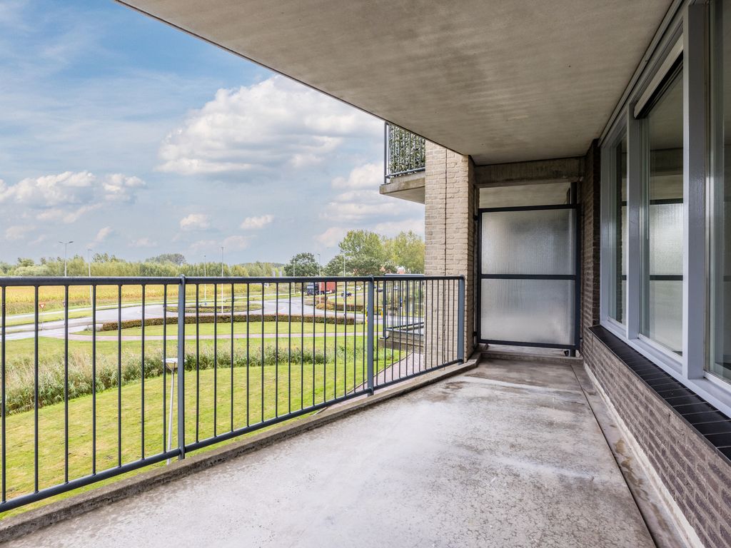 Klokkenweide 212, HELLEVOETSLUIS